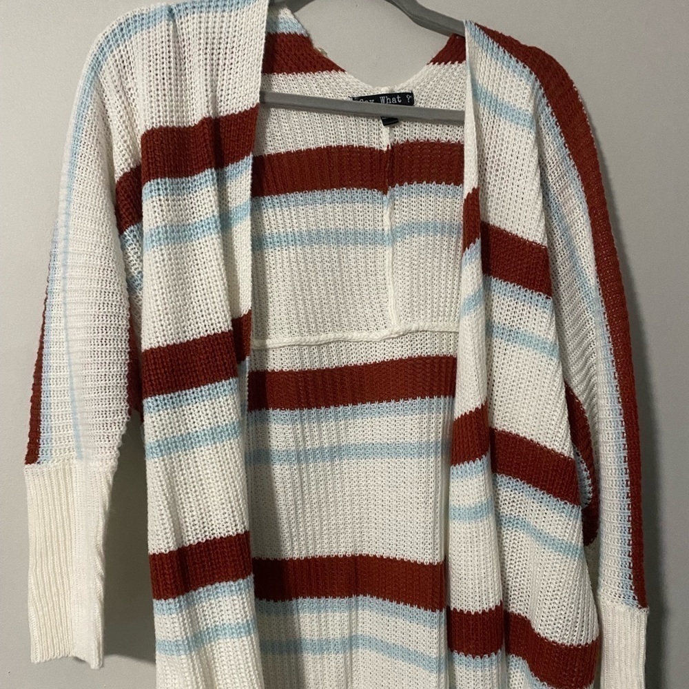 SWEATER